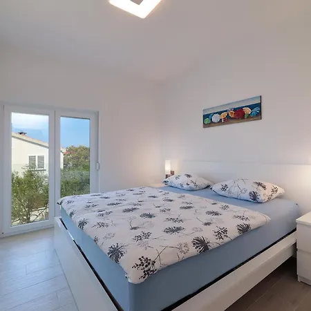 Alan 3 Apartment Vrsi
